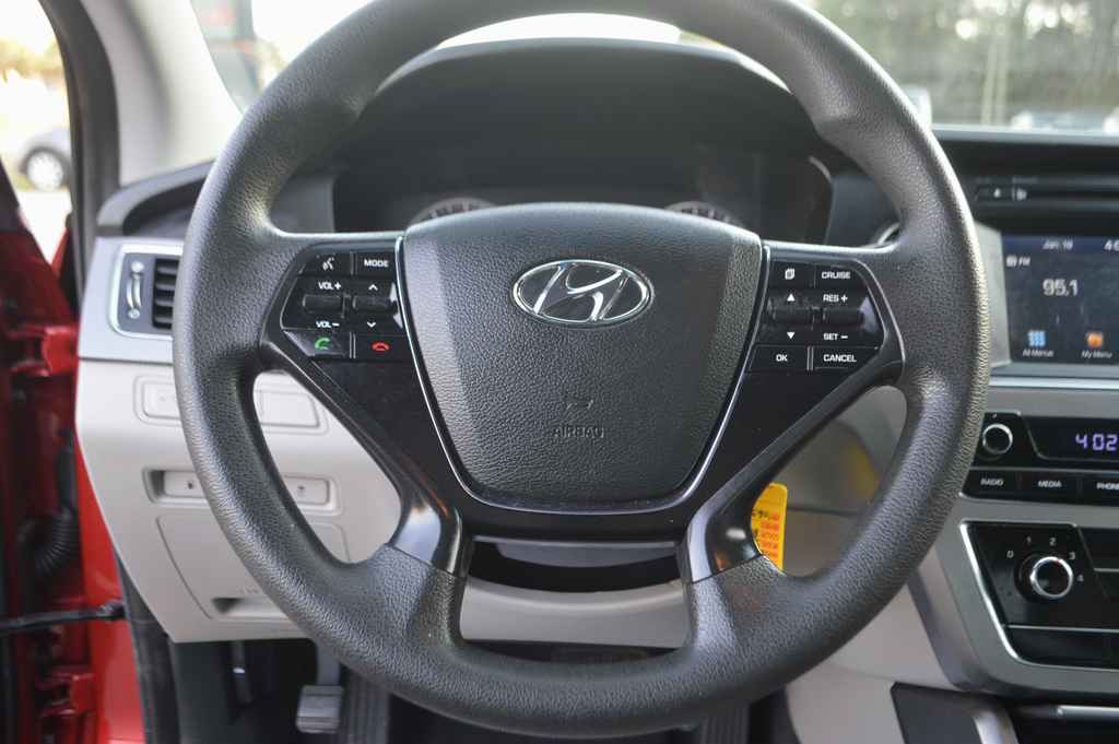 2017 Hyundai SONATA