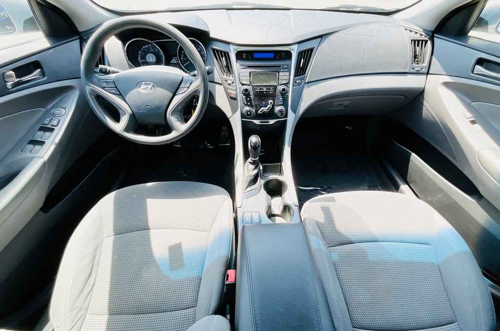 2013 Hyundai SONATA