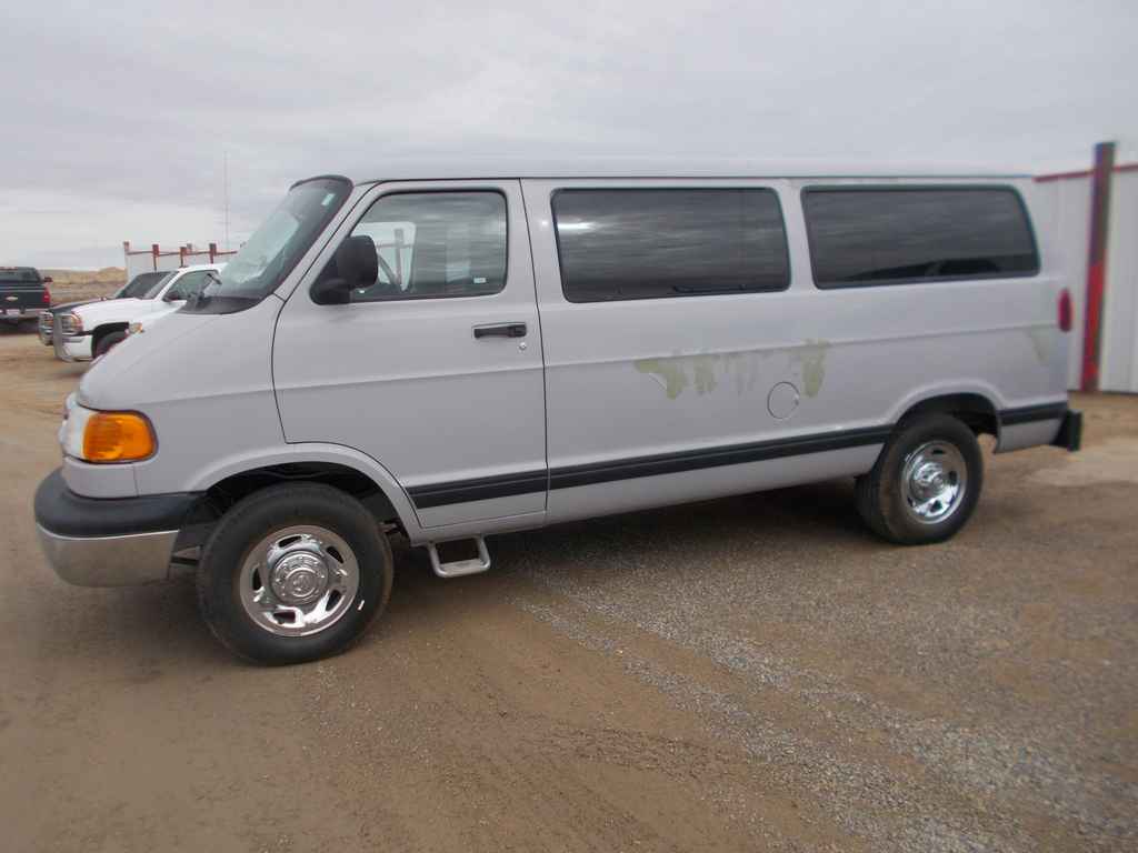 2002 Dodge Ram Van