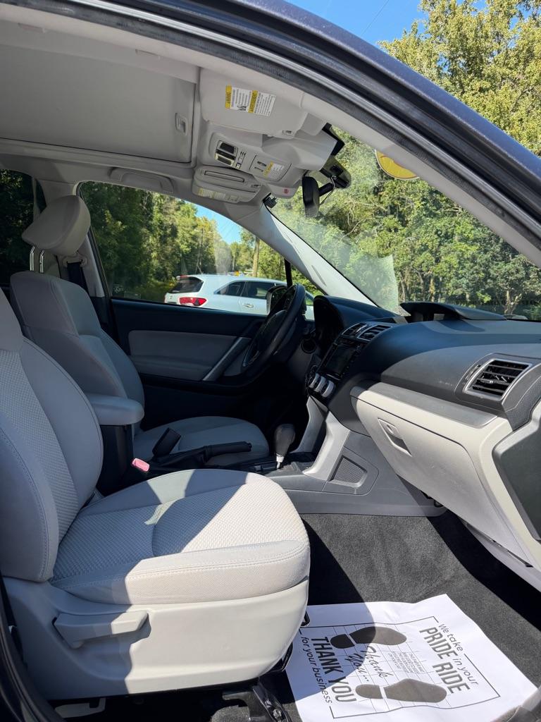 2016 Subaru Forester i Premium - Photo 19