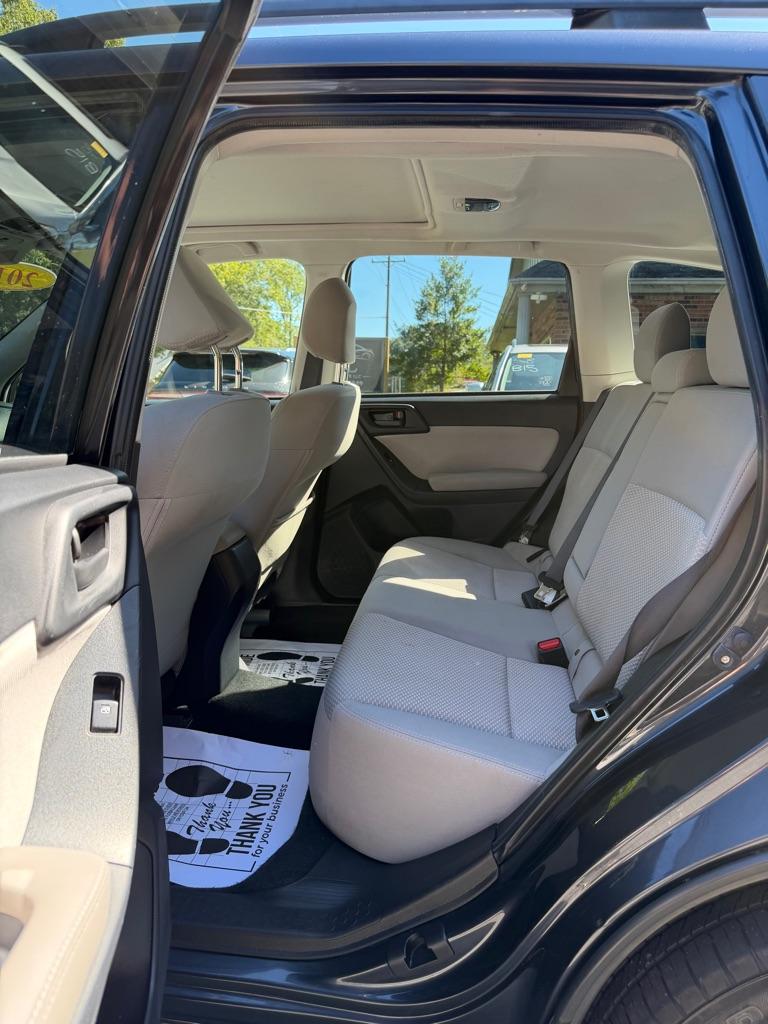 2016 Subaru Forester i Premium - Photo 17
