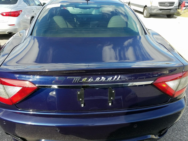 2015 Maserati GranTurismo SPORT 